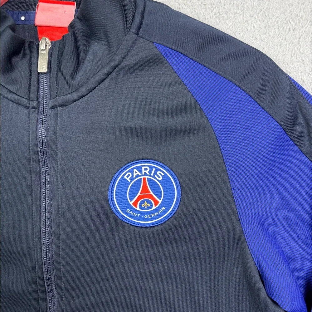 Nike paris saint